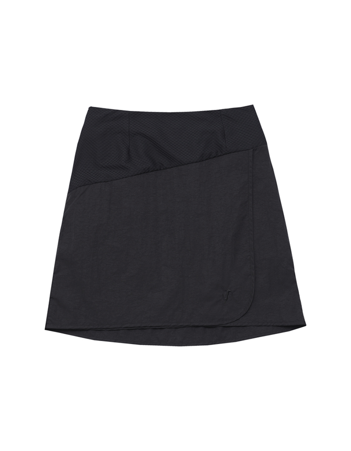 오호스 Airy Unbalanced Wrap Skirt / Black